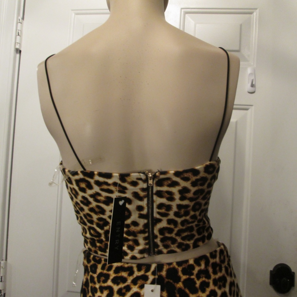 new ***ENTRY *** 2 PC Cheetah outfit dress skirt and spaghetti blouse midriff Sz - Picture 11 of 16